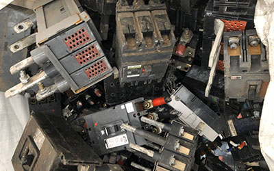 漏電ブレーカー 遮断機