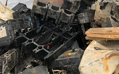 漏電ブレーカー 遮断機